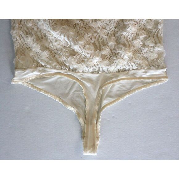 Intimately x Free People Women's Sz L Ivory 2 Hot 2 Handle Semi-Sheer Bodysuit - Picture 4 of 7